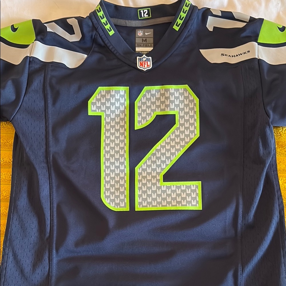 Nike NFL Seattle Seahawks youth football jersey. Size youth medium.